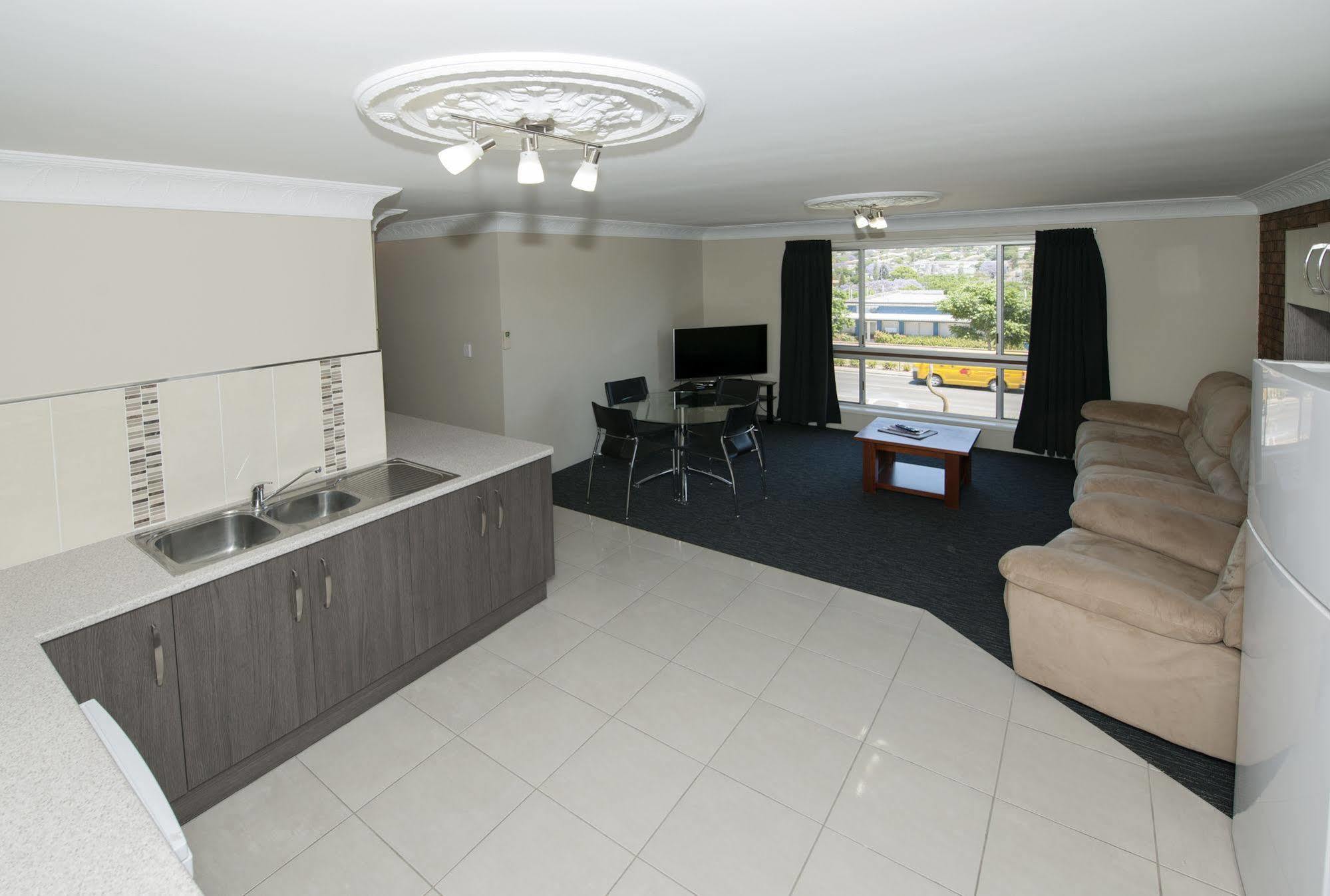 Leichhardt Motor Inn Toowoomba Esterno foto